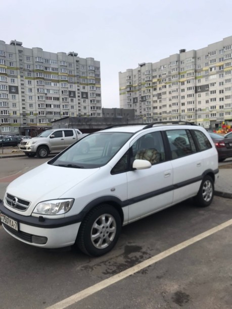 Opel Zafira A · Рестайлинг, 5 мест, 2004 г.
