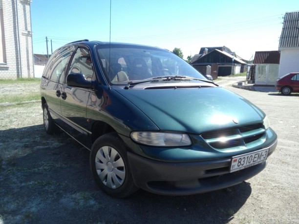 Chrysler Voyager III, 7 мест, 1999 г.