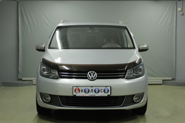 Volkswagen Touran II, 7 мест, 2011 г.