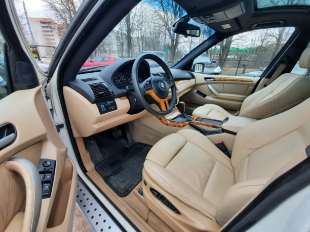 BMW X5 E53, 5 мест, 2002 г.