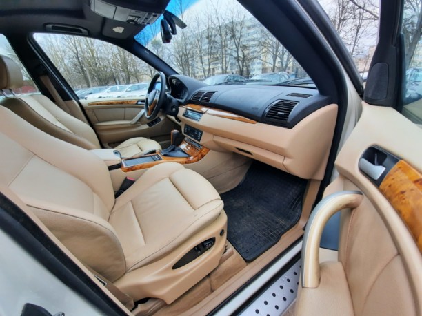 BMW X5 E53, 5 мест, 2002 г.
