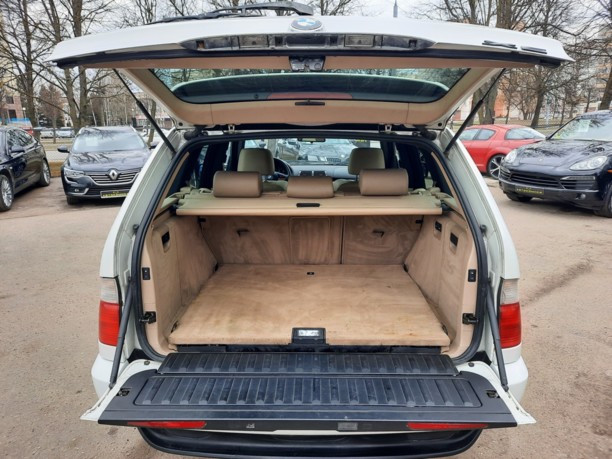 BMW X5 E53, 5 мест, 2002 г.