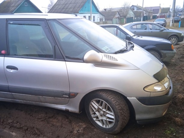 Renault Espace III, 7 мест, 2001 г.