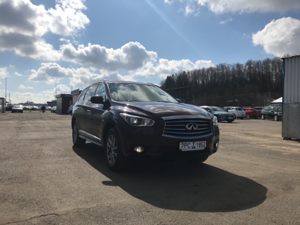 Infiniti JX, 7 мест, 2013 г.