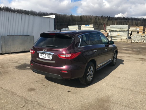 Infiniti JX, 7 мест, 2013 г.