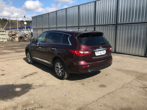 Infiniti JX, 7 мест, 2013 г.
