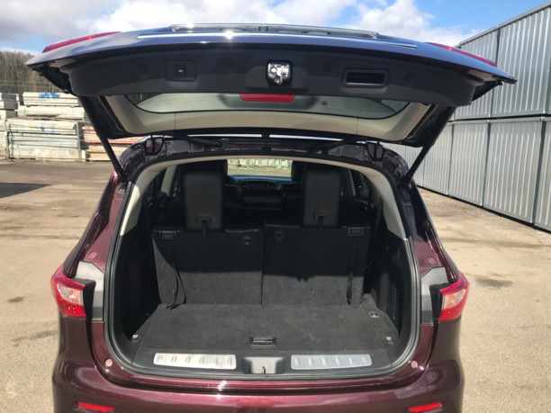 Infiniti JX, 7 мест, 2013 г.