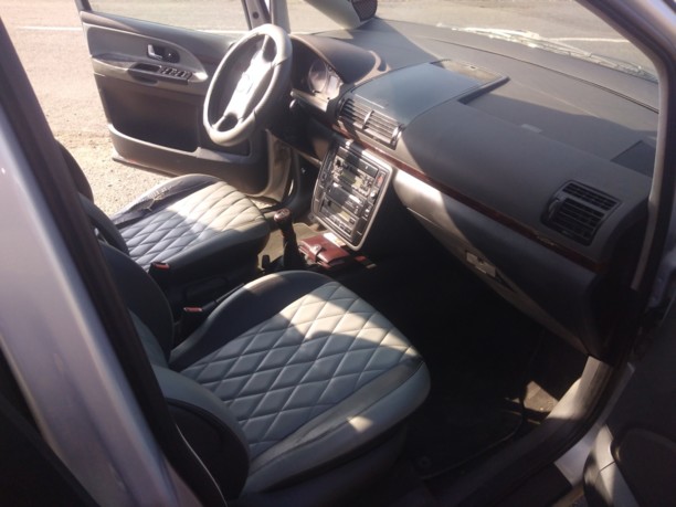 SEAT Alhambra I · Рестайлинг, 7 мест, 2001 г.