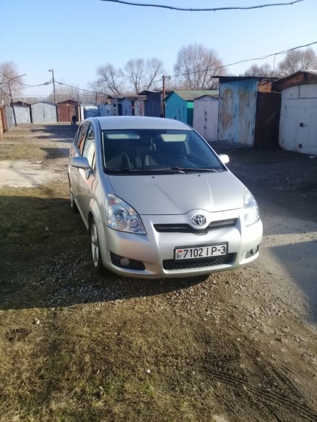 Toyota Corolla Verso III (AR10), 5 мест, 2007 г.