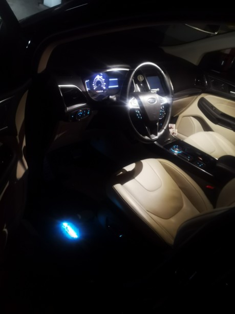 Ford Edge II, 5 мест, 2019 г.