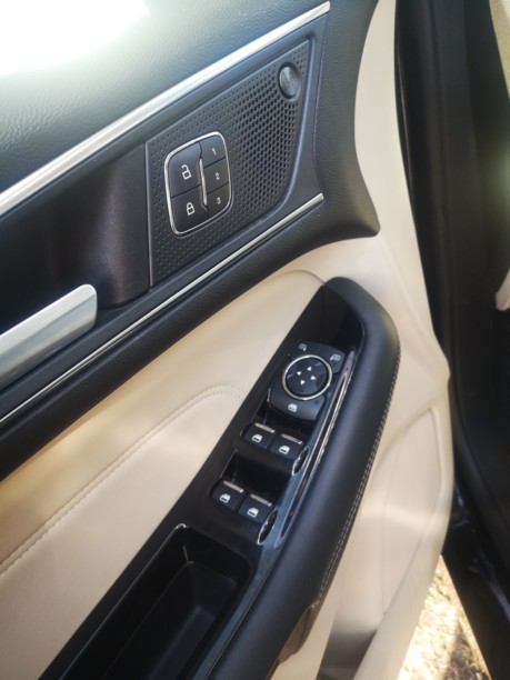 Ford Edge II, 5 мест, 2019 г.