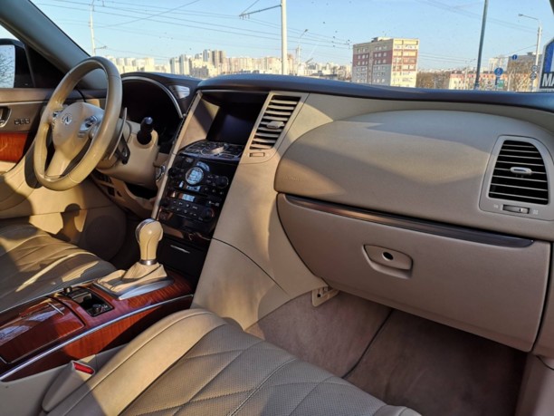 Infiniti FX II, 2009 г.