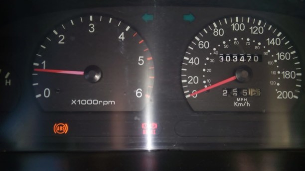 Kia Carnival I, 7 мест, 1999 г.
