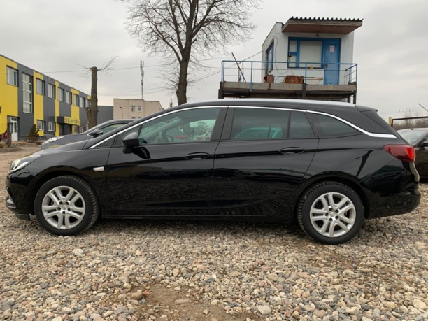 Opel Astra K, 2018 г.