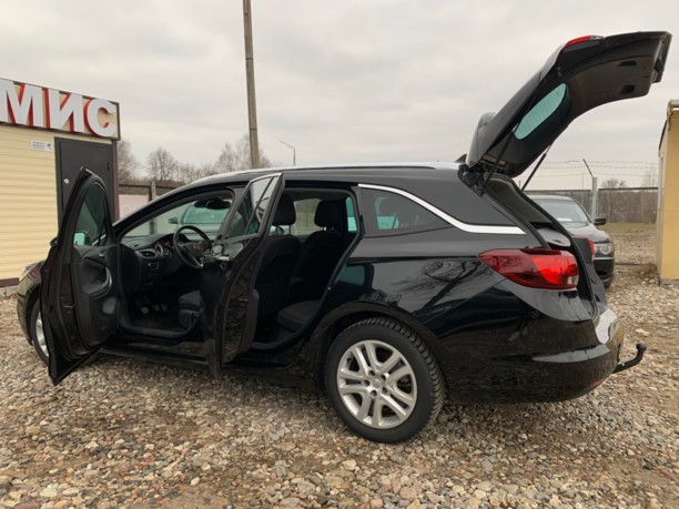 Opel Astra K, 2018 г.