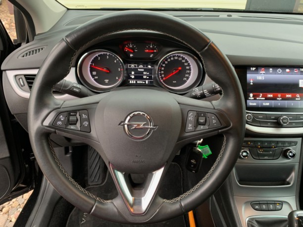 Opel Astra K, 2018 г.