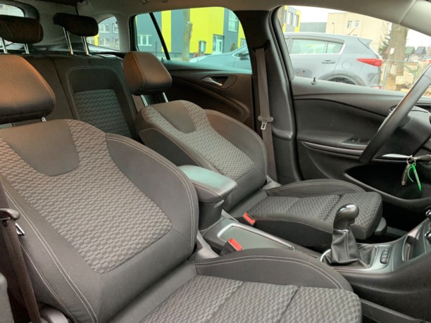 Opel Astra K, 2018 г.