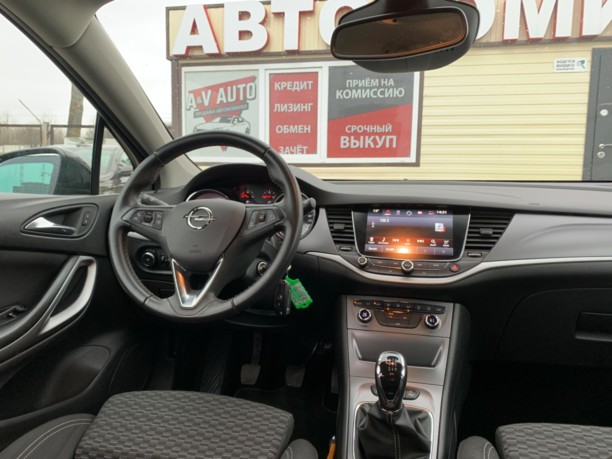 Opel Astra K, 2018 г.