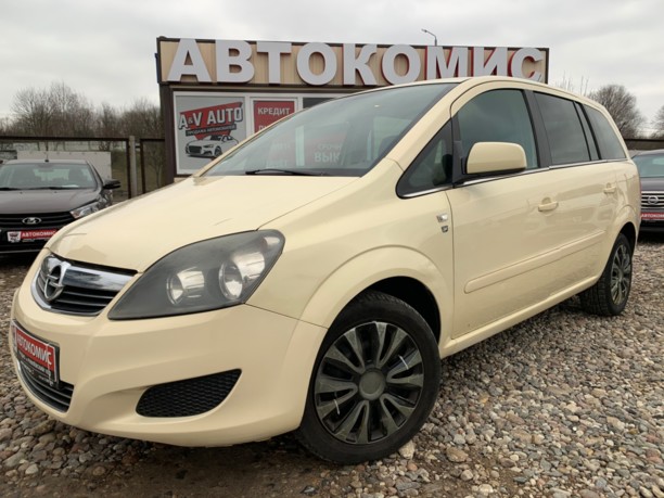 Opel Zafira B · Рестайлинг, 7 мест, 2010 г.