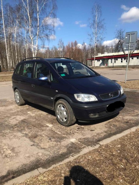 Opel Zafira A, 7 мест, 2000 г.