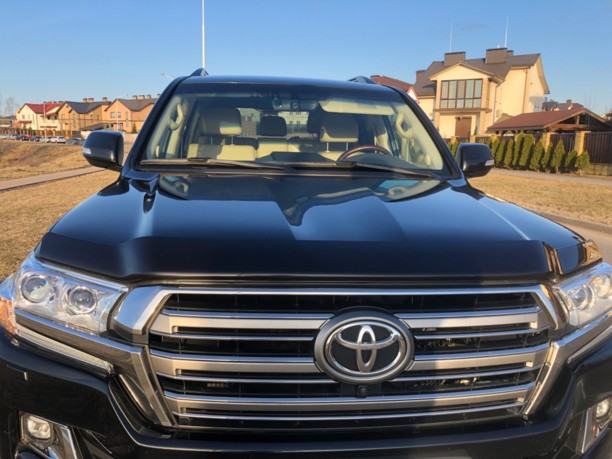 Toyota Land Cruiser J200 · 2-й рестайлинг, 5 мест, 2016 г.