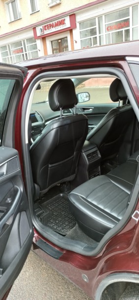 Ford Edge II, 5 мест, 2018 г.