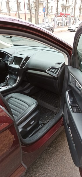 Ford Edge II, 5 мест, 2018 г.