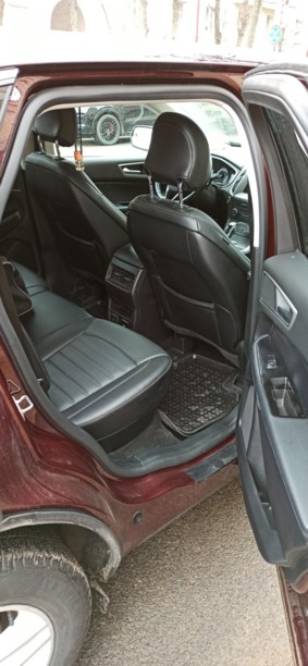 Ford Edge II, 5 мест, 2018 г.