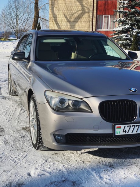 BMW 7 серия F02 (Long), 2011 г.