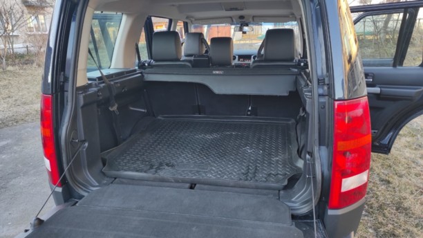 Land Rover Discovery III, 7 мест, 2007 г.
