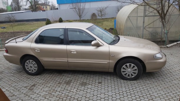 Kia Clarus I, 1997 г.