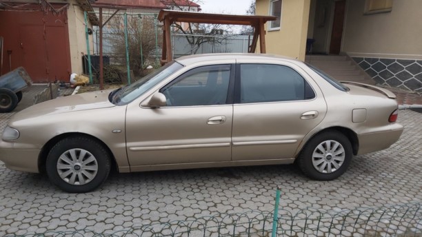 Kia Clarus I, 1997 г.