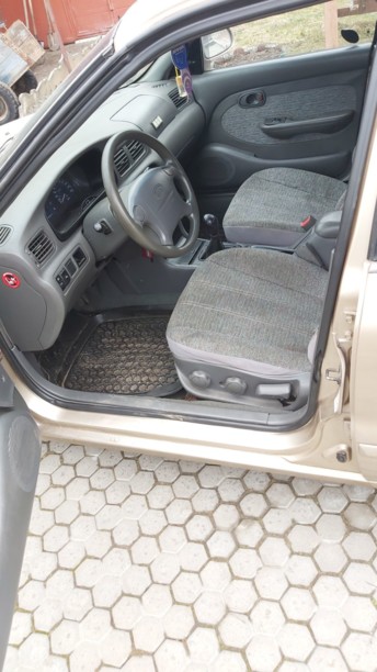 Kia Clarus I, 1997 г.