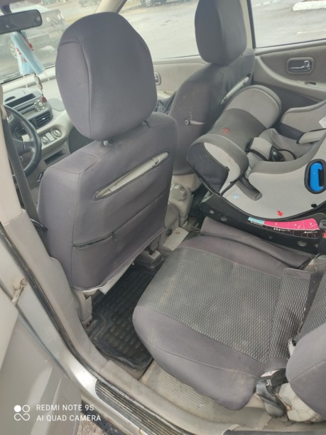 Nissan Almera Tino, 2001 г.