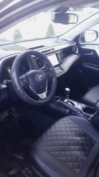 Toyota RAV4 IV (XA40) · Рестайлинг, 5 мест, 2018 г.