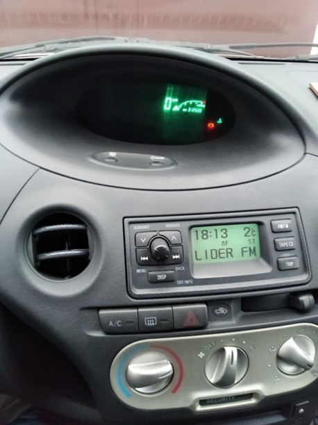 Toyota Yaris I (P1) · Рестайлинг, 2005 г.
