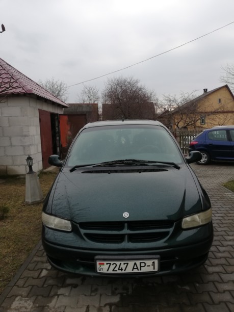Chrysler Voyager III, 7 мест, 1996 г.