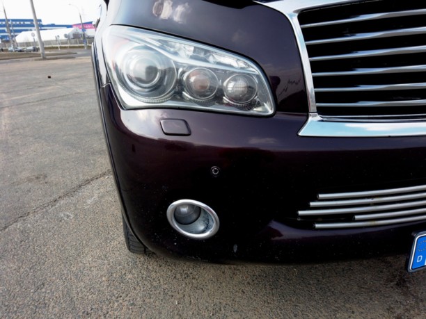 Infiniti QX56 II, 7 мест, 2010 г.