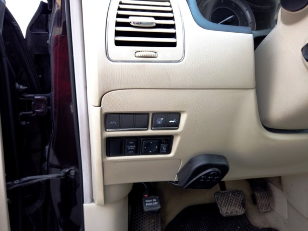 Infiniti QX56 II, 7 мест, 2010 г.