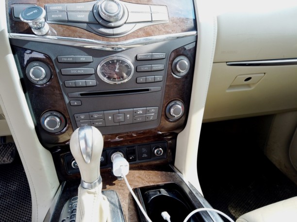 Infiniti QX56 II, 7 мест, 2010 г.
