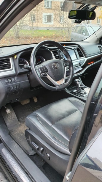 Toyota Highlander III (XU50), 7 мест, 2015 г.