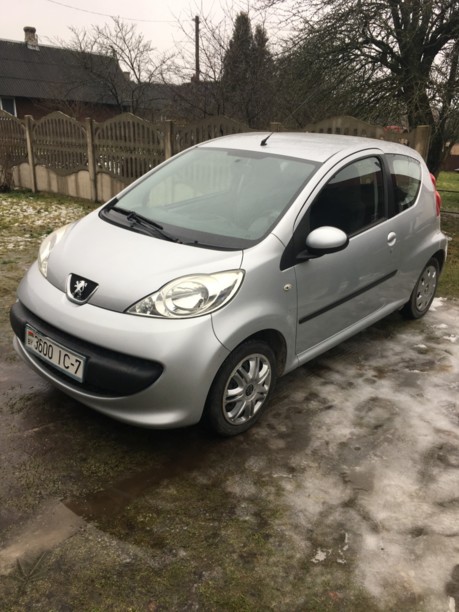 Peugeot 107 I · Рестайлинг, 2008 г.