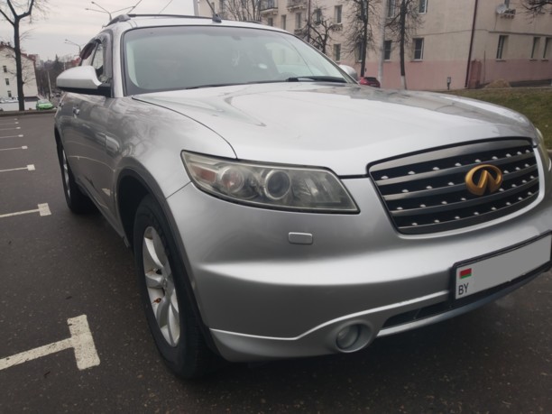 Infiniti FX I, 2003 г.