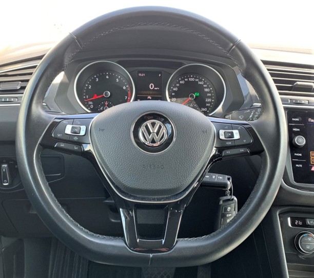Volkswagen Tiguan II, 2019 г.