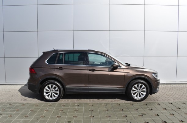 Volkswagen Tiguan II, 2017 г.