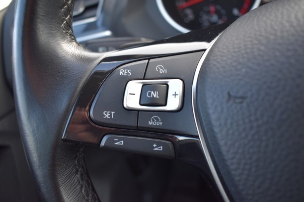 Volkswagen Tiguan II, 2017 г.