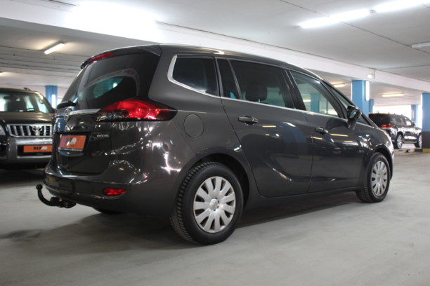 Opel Zafira C, 5 мест, 2015 г.
