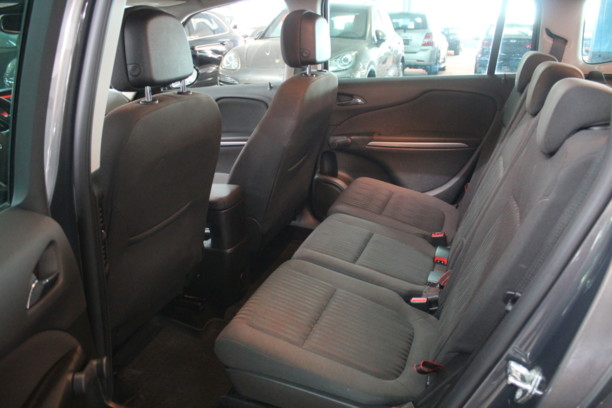 Opel Zafira C, 5 мест, 2015 г.