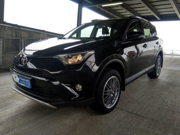 Toyota RAV4 IV (XA40) · Рестайлинг, 5 мест, 2016 г.