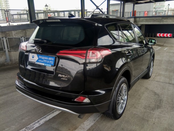 Toyota RAV4 IV (XA40) · Рестайлинг, 5 мест, 2016 г.